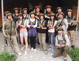 番茄農(nóng)莊野外CS團(tuán)員合照